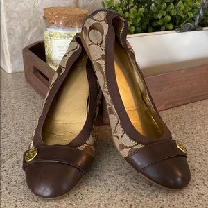 Coach Ballet Flats Signature Print Chelsea